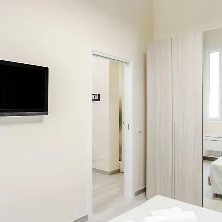 Bari Centrale Railway Station Apartment Extérieur photo