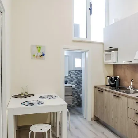 Bari Centrale Railway Station Apartment Extérieur photo