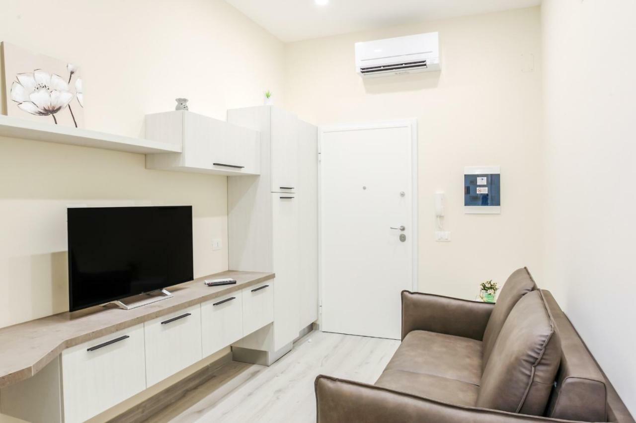 Railway Station Appartement *
